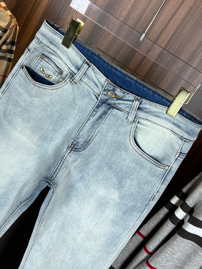 b2ef98ba98fe4f6896df14d73c83aace_1740558832_9656.jpg b2ef98ba98fe4f6896df14d73c83aace_1740558832_9656.jpg