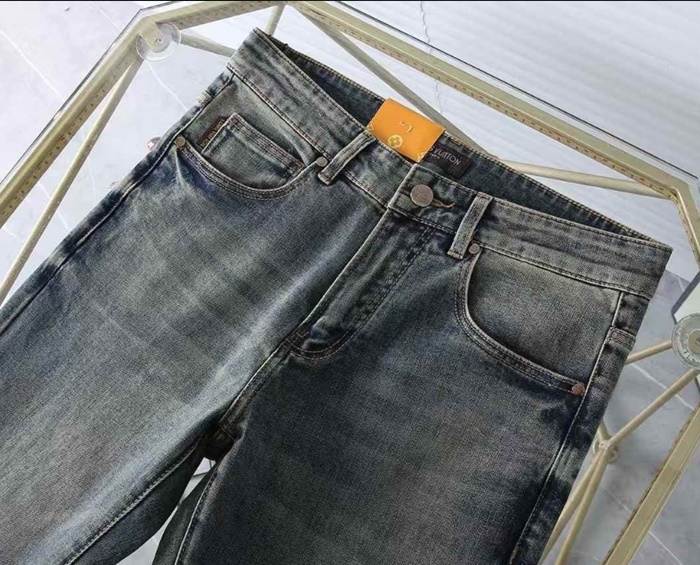 28130c08de6175a9d7f53e84f09cae96_1743231231_369.jpg 28130c08de6175a9d7f53e84f09cae96_1743231231_369.jpg