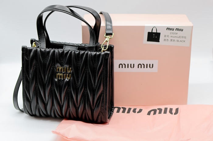 c1ebd7f895a09d6ae05d87db67c60c97_1741848315_5616.jpg c1ebd7f895a09d6ae05d87db67c60c97_1741848315_5616.jpg