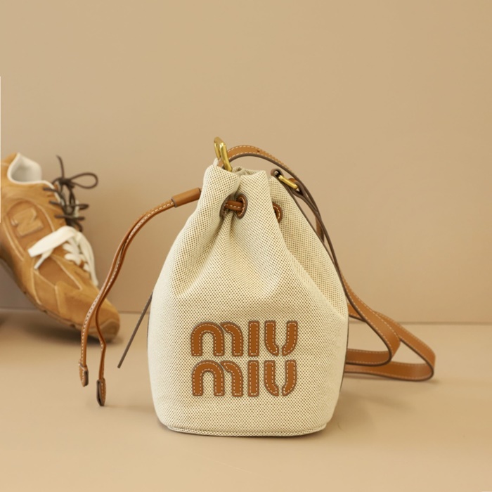 cb01f86d99b5bda28233ded38943cfa1_1742192329_4051.jpg cb01f86d99b5bda28233ded38943cfa1_1742192329_4051.jpg