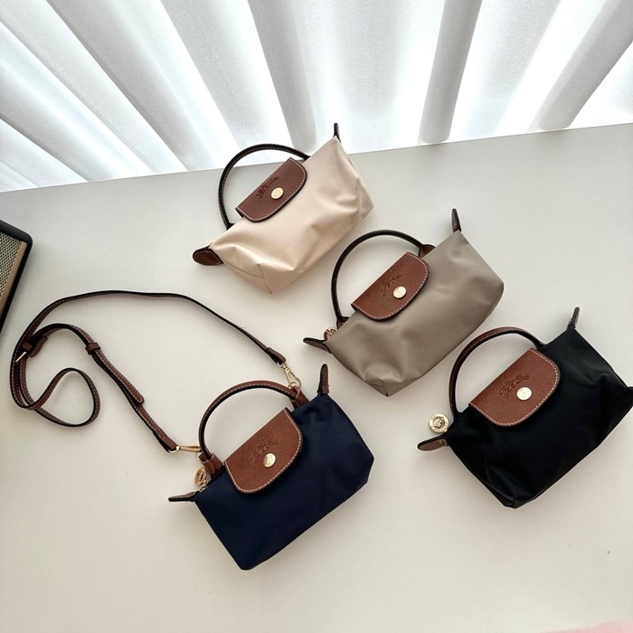 aa5ebdc96ba7d8eb225e67599aa7e3bd_1747537945_1982.jpg aa5ebdc96ba7d8eb225e67599aa7e3bd_1747537945_1982.jpg