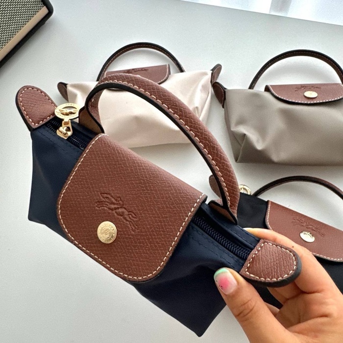 aa5ebdc96ba7d8eb225e67599aa7e3bd_1747537952_6067.jpg aa5ebdc96ba7d8eb225e67599aa7e3bd_1747537952_6067.jpg