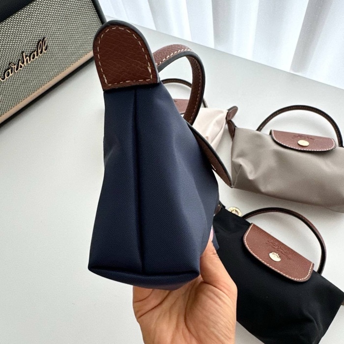 aa5ebdc96ba7d8eb225e67599aa7e3bd_1747537953_2754.jpg aa5ebdc96ba7d8eb225e67599aa7e3bd_1747537953_2754.jpg