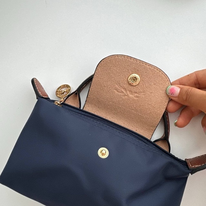 aa5ebdc96ba7d8eb225e67599aa7e3bd_1747537954_4166.jpg aa5ebdc96ba7d8eb225e67599aa7e3bd_1747537954_4166.jpg