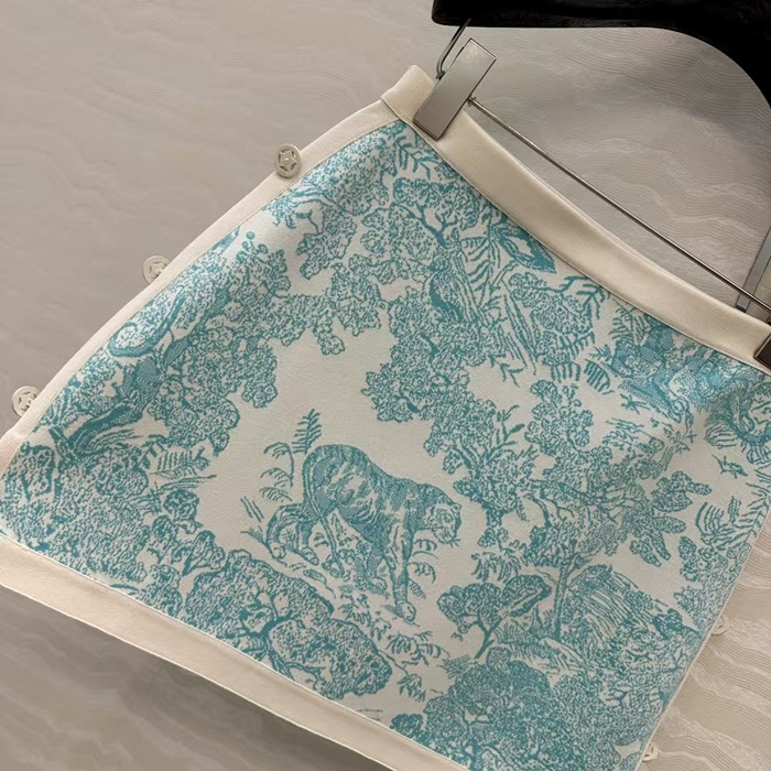 4bd7ee46d8877c45e062cbd4fbadbd63_1756112172_1373.jpg 4bd7ee46d8877c45e062cbd4fbadbd63_1756112172_1373.jpg