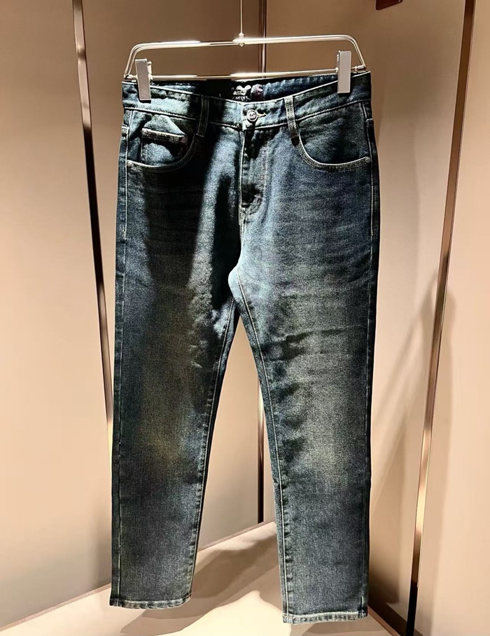 c37d7d1a8dfe8ee87b7ef1c00240395e_1758165576_951.jpg c37d7d1a8dfe8ee87b7ef1c00240395e_1758165576_951.jpg