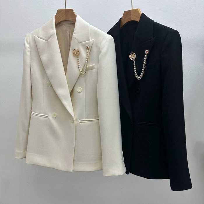 b6e885465117fa14d1232ec964590393_1759283555_5195.jpg b6e885465117fa14d1232ec964590393_1759283555_5195.jpg