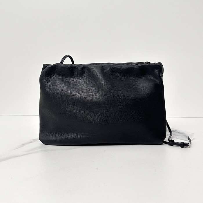 1b16ab2eed24bdad3a22620691d8cb42_1765358172_4891.jpg 1b16ab2eed24bdad3a22620691d8cb42_1765358172_4891.jpg