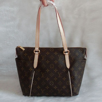 Louisvuitton 토탈리 M56688 [ PM ]