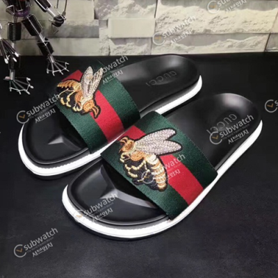 [구찌] 삼선포인트 벌자수 남성용 슬리퍼 gu0022x - Gucci Bee Mens Slippers