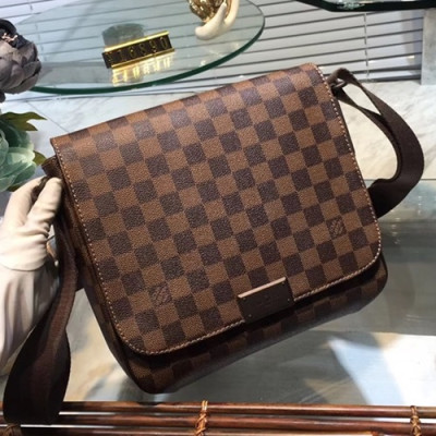 Louis Vitton Damier District Cross Bag,27cm/33cm - 루이비통 다미에 디스트릭트 남성용 크로스백 N41213/N41212,LOUB0224,27cm/33cm