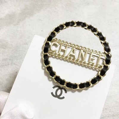 CHANEL  Yellow Gold  Brooch - 샤넬  여성용 18k도금 옐로우 골드 브로치