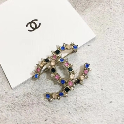 CHANEL White Gold  Brooch - 샤넬  여성용 18k도금 화이트 골드 브로치