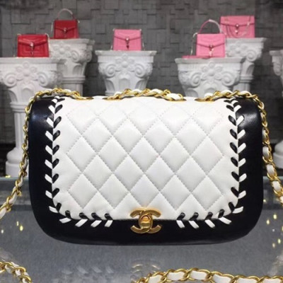 Chanel 2018/2019 Women Chain Flap Shoulder Bag,23CM - 샤넬 2018/2019 여성용 체인 플랩 숄더백  CHAB0210,23CM,화이트