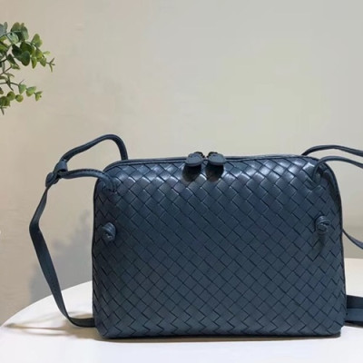 Bottega Veneta Leather Blue Women Cross Bag,24cm - 보테가 베네타 레더 블루 여성용 크로스백 4849-1,BVB0049,24cm