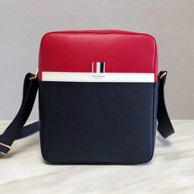 Thom Browne Tricolor Camera Shoulder Bag ,24cm - 톰브라운 트리컬러 카메라 숄더백 THOB0005,24cm,레드+네이비