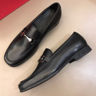 Ferragamo 2018 Mens U-tip Leather Loafer - 페레가모 남성 유팁 레더 로퍼 Fer0073x.Size(240 - 265)블랙