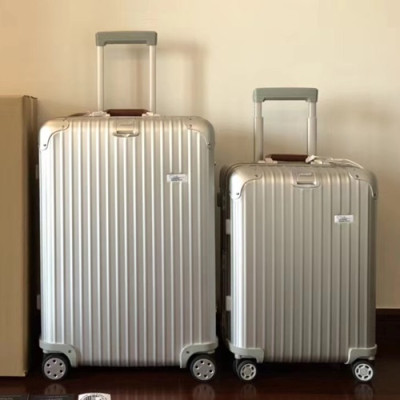 RIMOWA 747 Carrier,20/26/29 in - 리모와 747 남여공용 캐리어, RIMC0031,20/26/29 in,실버