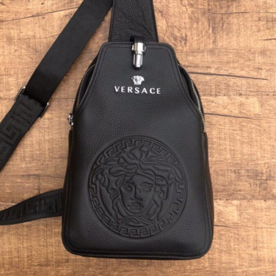 Versace  2018 Leather Hip Sack ,27CM - 베르사체 2018 레더 남성용 힙색,VERB0003,27CM,블랙