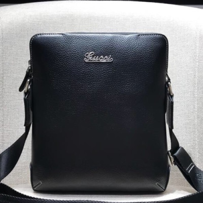 Gucci 2018 Leather Shoulder Bag,25cm  - 구찌 2018 레더 남성용 숄더백 GUB0196 ,25cm,블랙