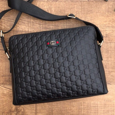 Gucci 2018 Leather Shoulder Bag ,32CM - 구찌 2018 레더 남성용 숄더백 GUB0240 ,32cm,블랙