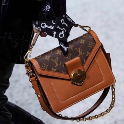 Louis Vuitton 2019 Monogram Messenger Handle Cross Bag,23cm - 루이비통 2019 모노그램 메신저 핸들 크로스백 M43565,LOUB0407 ,23cm,브라운