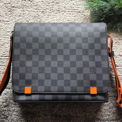 Louis Vuitton District Shoulder Bag,25cm - 루이비통 남성용 디스트릭트 숄더백 N41028,LOUB0491 ,25cm,블랙(오렌지)