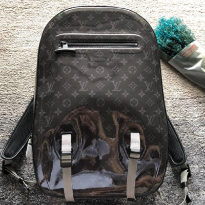 Louis Vuitton 2018 Monogram Titanium Back Pack,31cm - 루이비통 2018 모노그램 티타늄 남성용 백팩,M43881 ,LOUB0730 ,31cm,블랙