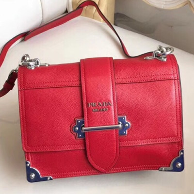 Prada Cahier Leather Shoulder Bag,24cm - 프라다 카이에 레더 여성용 숄더백 ,1BD095-4,24cm,레드