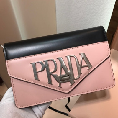 Prada Logo Chain Shoulder Bag,19cm - 프라다 로고 체인 숄더백 ,1BD101-5,19cm,핑크+블랙