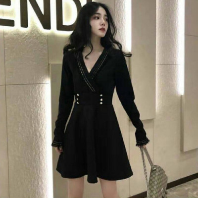 Chanel 2019 Ladies Chiffonn One Piece - 샤넬 신상 여성 시폰 긴팔원피스 Cnl0199x.Size(s - xl).블랙