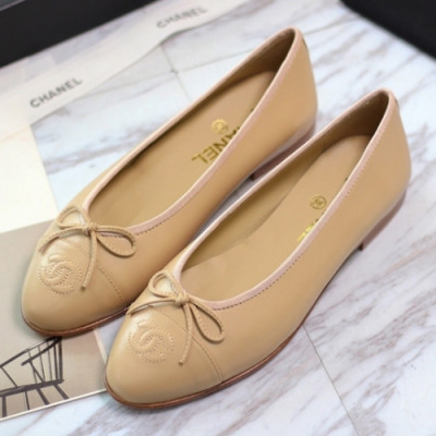 Chanel 2018 Ladies Classic CC Logo Ribbon Ballet Flat Shoes - 샤넬 여성 클랙식 CC 로고 리본 발렛 플랫 슈즈 Cnl0273x.Size(225 - 255).베이지