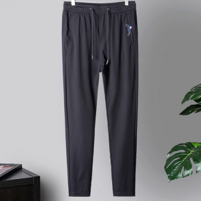 Moncler 2019 Mens Casual Cotton Training Pants - 몽클레어 남성 신상 캐쥬얼 코튼 트레이닝 팬츠 Moc0452x.Size(29 - 38).블랙