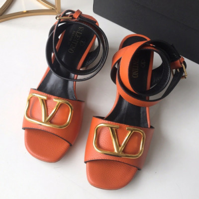 Valentino 2019 Womens Metal Logo Middle-heel Leather Sandal - 발렌티노 여성 메탈 로고 미들힐 샌달 Val0177x.Size(225 - 250).브라운