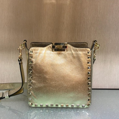 Valentino 2019 Leather Rockstud Spike Shoudler Bag,20CM - 발렌티노 2019 레더 락스터드 스파이크 숄더백,VTB0239,20CM,옐로우골드