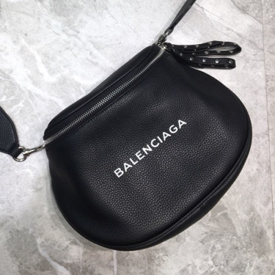 Balenciaga 2019 Leather  Shoulder Bag,24CM - 발렌시아가 2019 남여공용 레더 숄더백,BGB0014,24CM,블랙