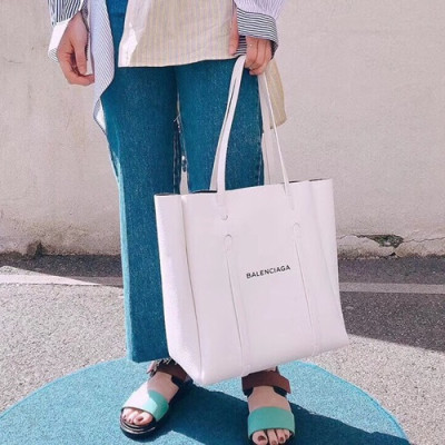 [마법의 수납력!!]Balenciaga 2019 Everyday Leather Tote Shoulder Shopper Bag,25/37CM - 발렌시아가 2019 에브리데이 레더 남여공용 토트 숄더 쇼퍼백,BGB0107,25/37CM,화이트