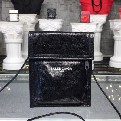 Balenciaga 2019 Leather Shoulder Cross Bag,19CM - 발렌시아가 2019 남여공용 레더 숄더 크로스백,BGB0160,19CM,블랙