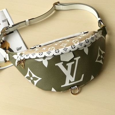 Louis Vuitton 2019 Monogram BUMBAG,37cm - 루이비통 2019 BUMBAG 모노그램 남여공용 범백M43644,LOUB1127, 37cm ,그린