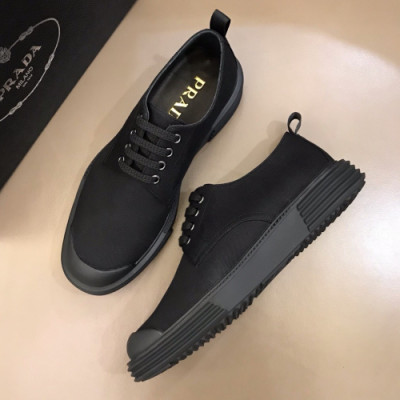 Prada 2019 Mens Cajual Canvas Low -top Sneakers - 프라다 남성 캐쥬얼 캔버스 로우탑 스니커즈 Pra0579x.Size(240 - 270).블랙