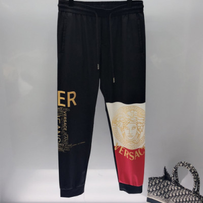 Versace 2019 Mens Medusa Logo Casual Cotton Training Pants - 베르사체 남성 메두사 로고 캐쥬얼 코튼 트레이닝 팬츠 Ver0218x.Size(m - 3xl).블랙