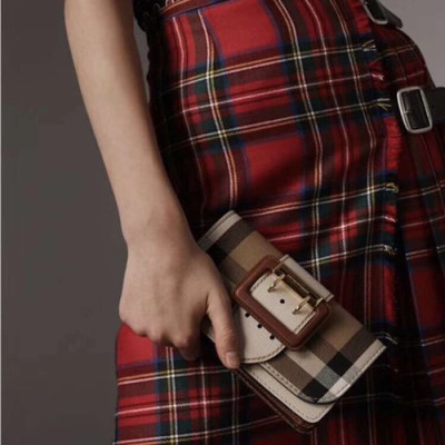 Burberry Leather House Check Buckle Small Shoulder Bag, 19.5cm - 버버리 레더 하우스체크 버클 스몰 숄더백 ,BURB0090,19.5cm,화이트