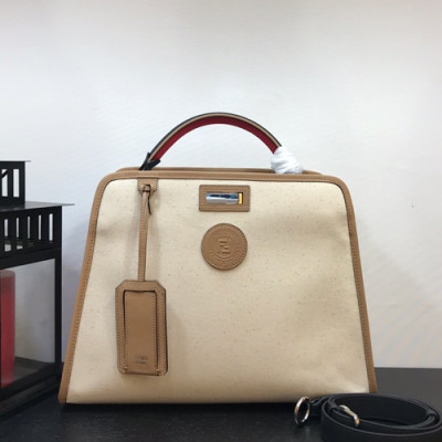 Fendi 2019 Tote Shoulder Bag ,36CM - 펜디 2019 토트 숄더백  FENB0098,36CM,카키베이지