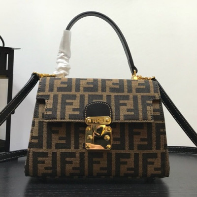 Fendi 2019 Tote Shoulder Bag,22CM - 펜디 2019 여성용 토트 숄더백 FENB0172,22CM,블랙