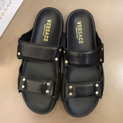 Versace 2019 Mens Logo Strap Leather Slipper - 베르사체 남성 로고 스트랩 레더 슬리퍼 Ver0234x.Size(245 - 275).블랙