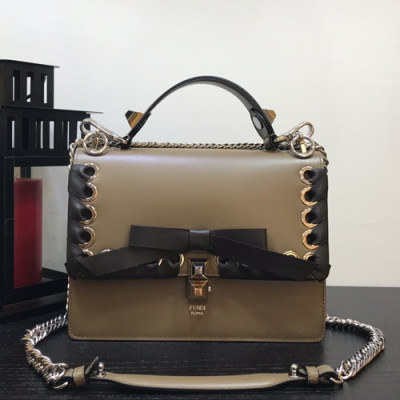 Fendi 2019 Kan I  Tote Shoulder Bag ,26.5CM - 펜디 2019 칸아이 토트 숄더백  FENB0362,26.5CM,카키