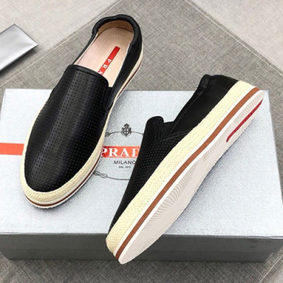 Prada 2019 Mens Casual Calfskin Slip-on - 프라다 남성 캐쥬얼 카프스킨 슬립온 Pra0602x.Size(240 - 275).블랙