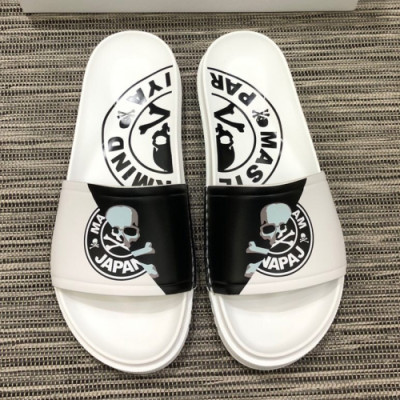 Mastermind 2019 Mens Skull Logo Leather Slipper - 마스터마인드 남성 스컬 로고 레더 슬리퍼 Mas0017x.Size(240 - 275).화이트