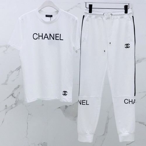 Chanel 2019 Mens CC Logo Stripe Cotton Short Sleeved Tshirt - 샤넬 남성 CC로고 스트라이프 코튼 반팔티 Cnl0440x.Size(m - 3xl).화이트