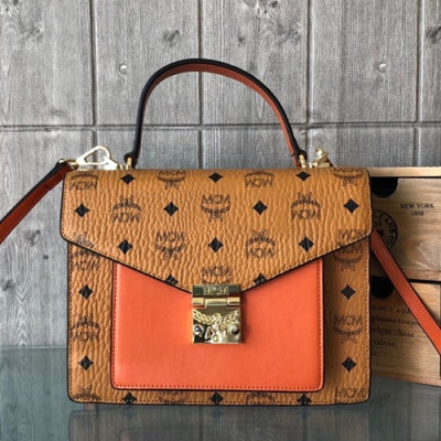 MCM 2019 Patricia Visetos Tote Shoulder Bag,27.5cm - 엠씨엠 2019 패트리샤 비세토스 여성용 토트 숄더백 MCMB0119, 27.5cm,브라운